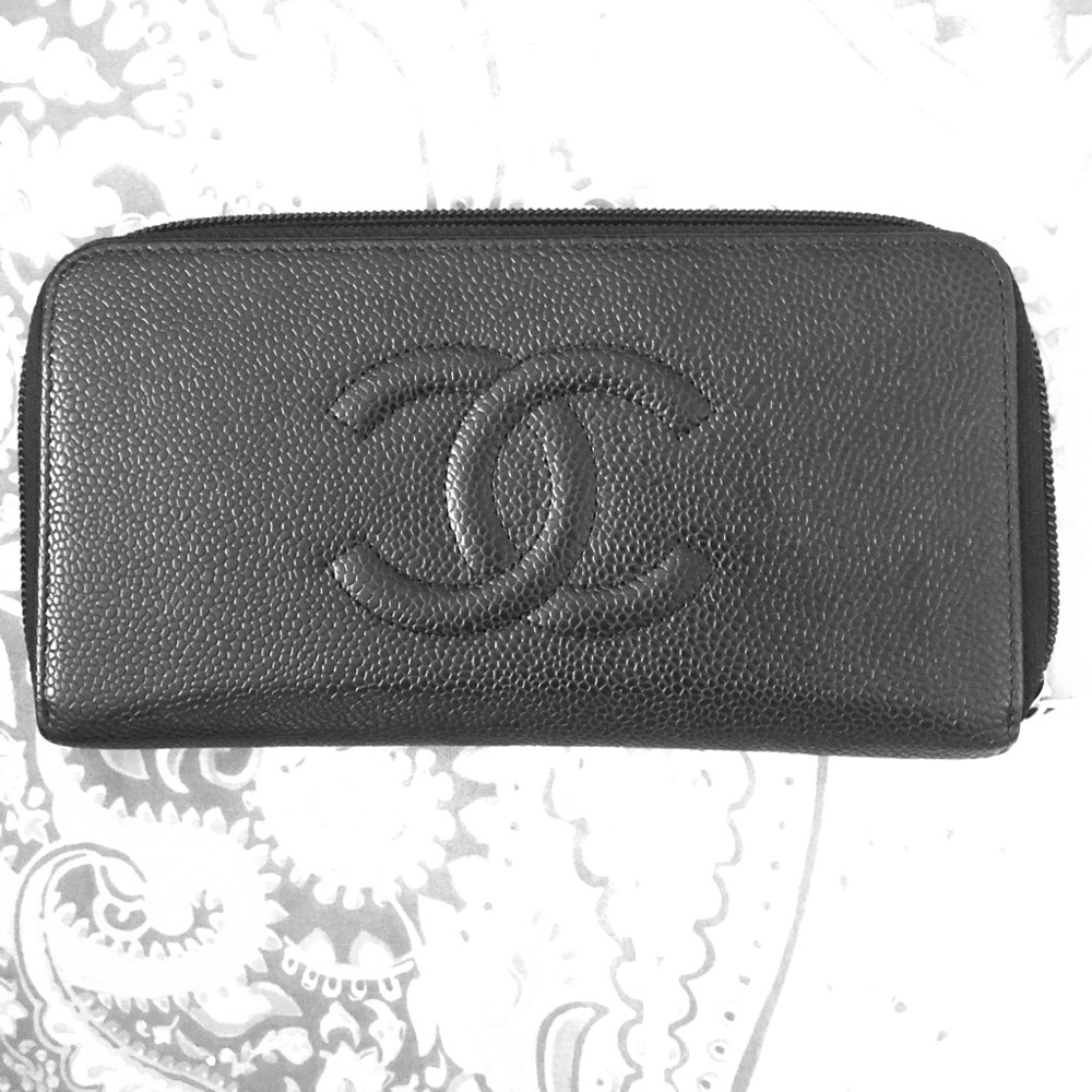 CHANEL Black Quilted CC Zip-Around Wallet